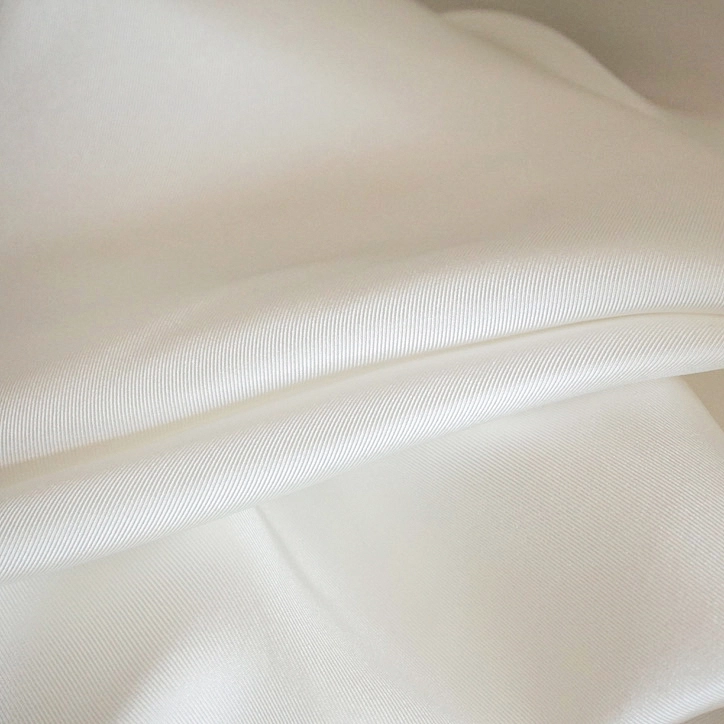 Lụa Chéo 22M/M - 100% tơ tằm